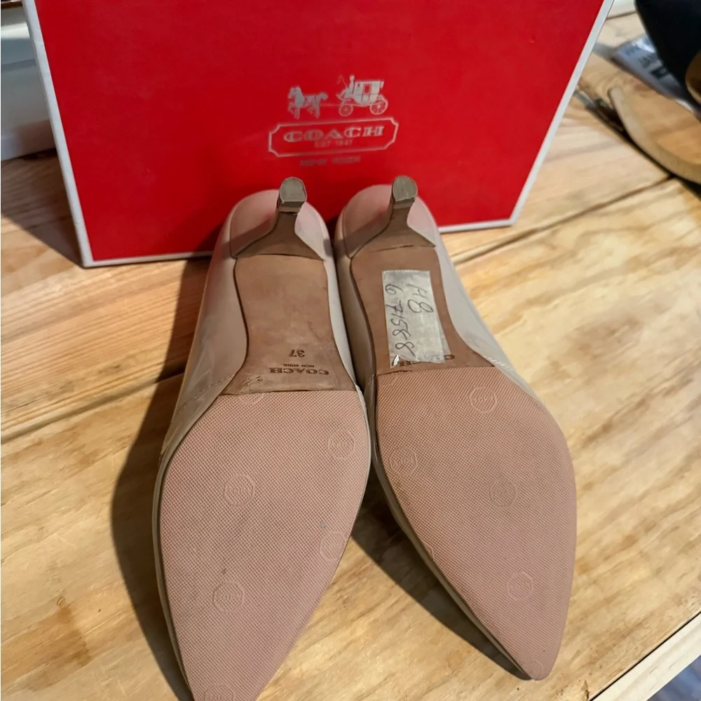 Coach Women's Beige Kitten Heel Shoes - Picture 3 of 5